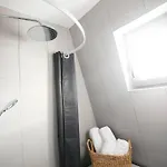 Heavenly & Cozy Parisian Flat - Place Voltaire Апартаменты