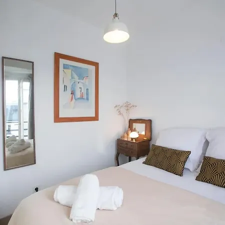 Heavenly & Cozy Parisian Flat - Place Voltaire דירה