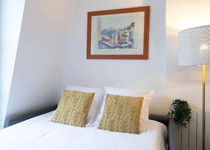 Heavenly & Cozy Parisian Flat - Place Voltaire Apartament *